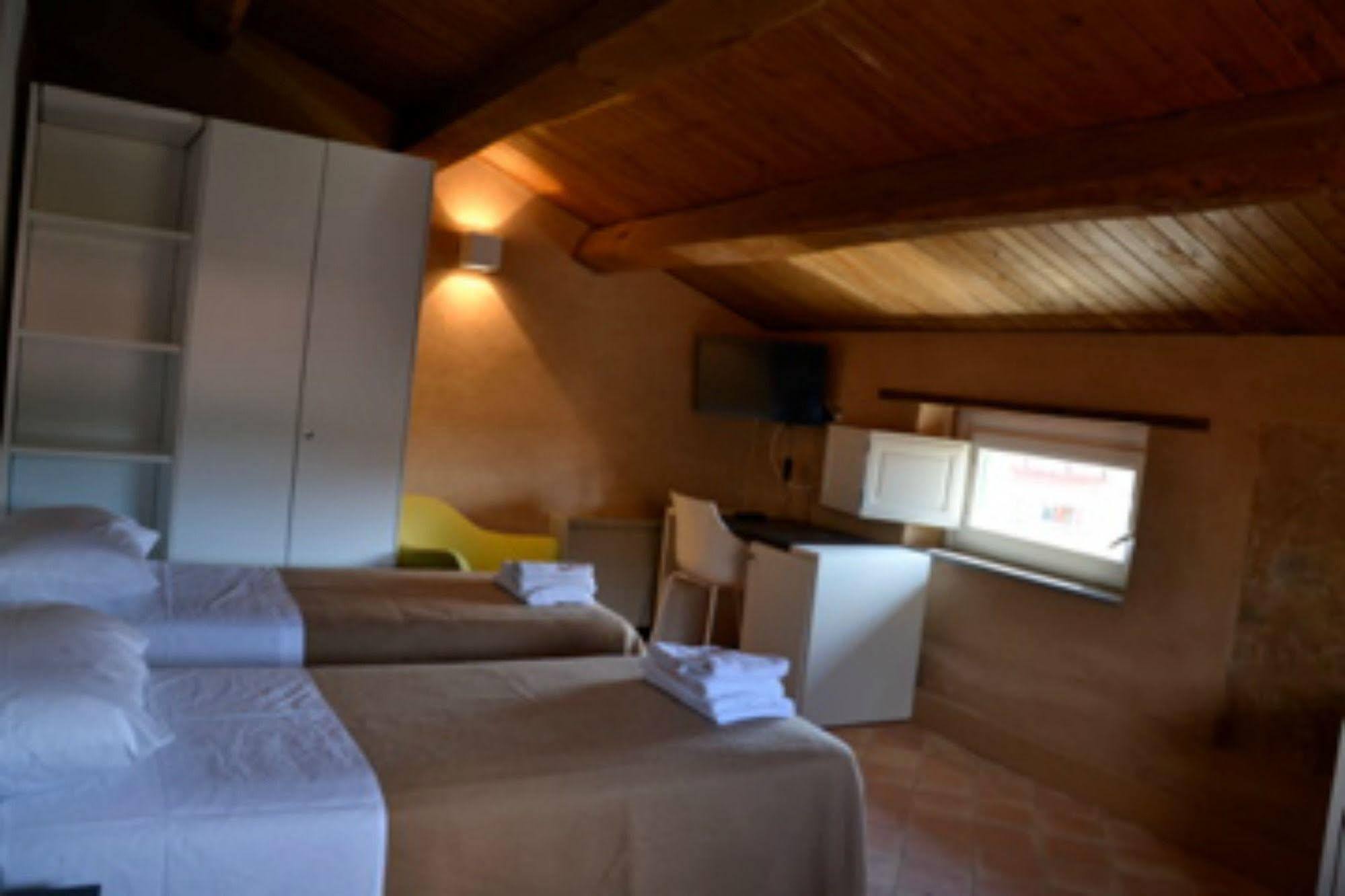 Residenza Palazzo Di Lorenzo Ceraso Ngoại thất bức ảnh